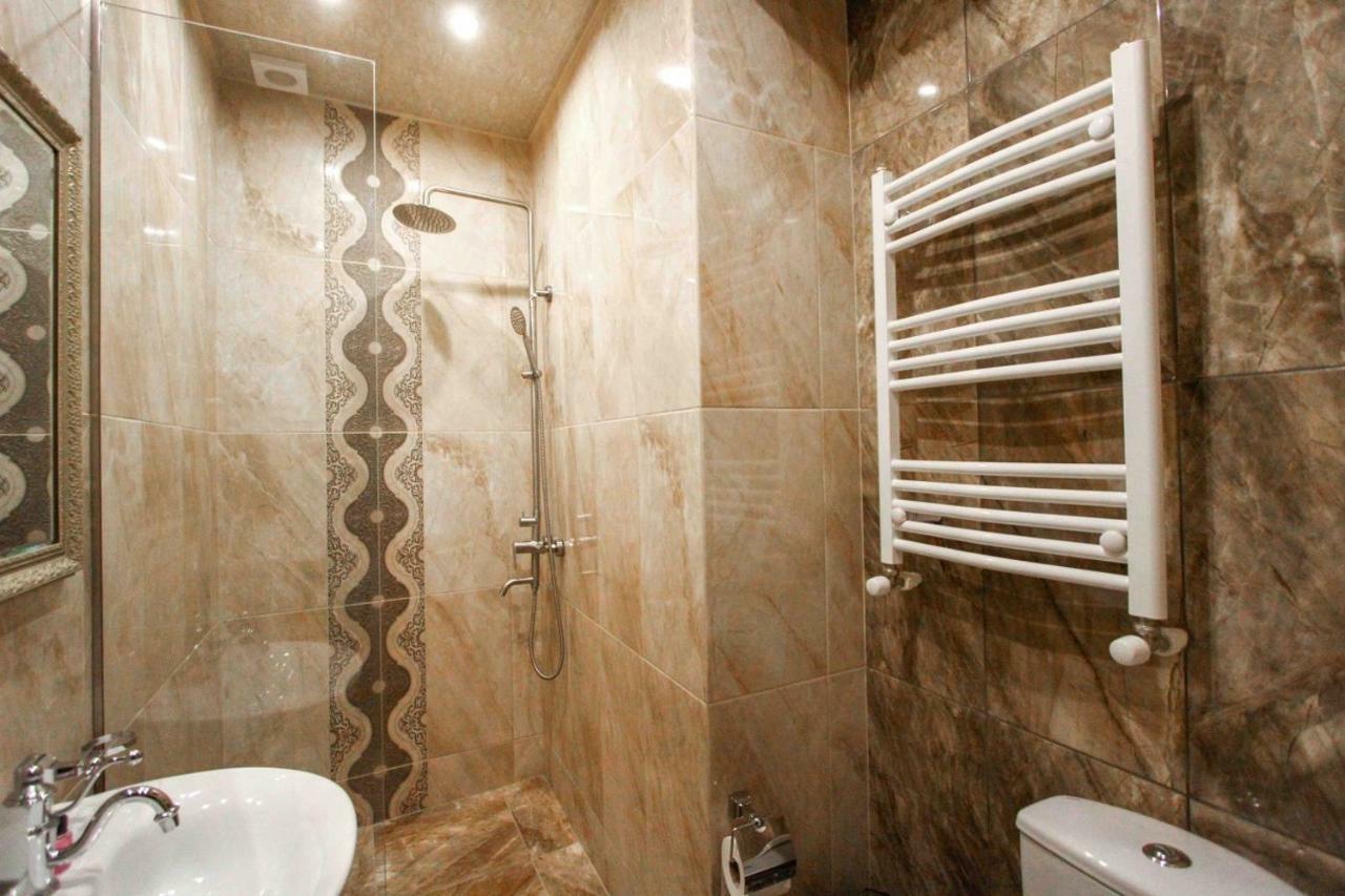 B&B Rooms Tbilisi Exteriör bild
